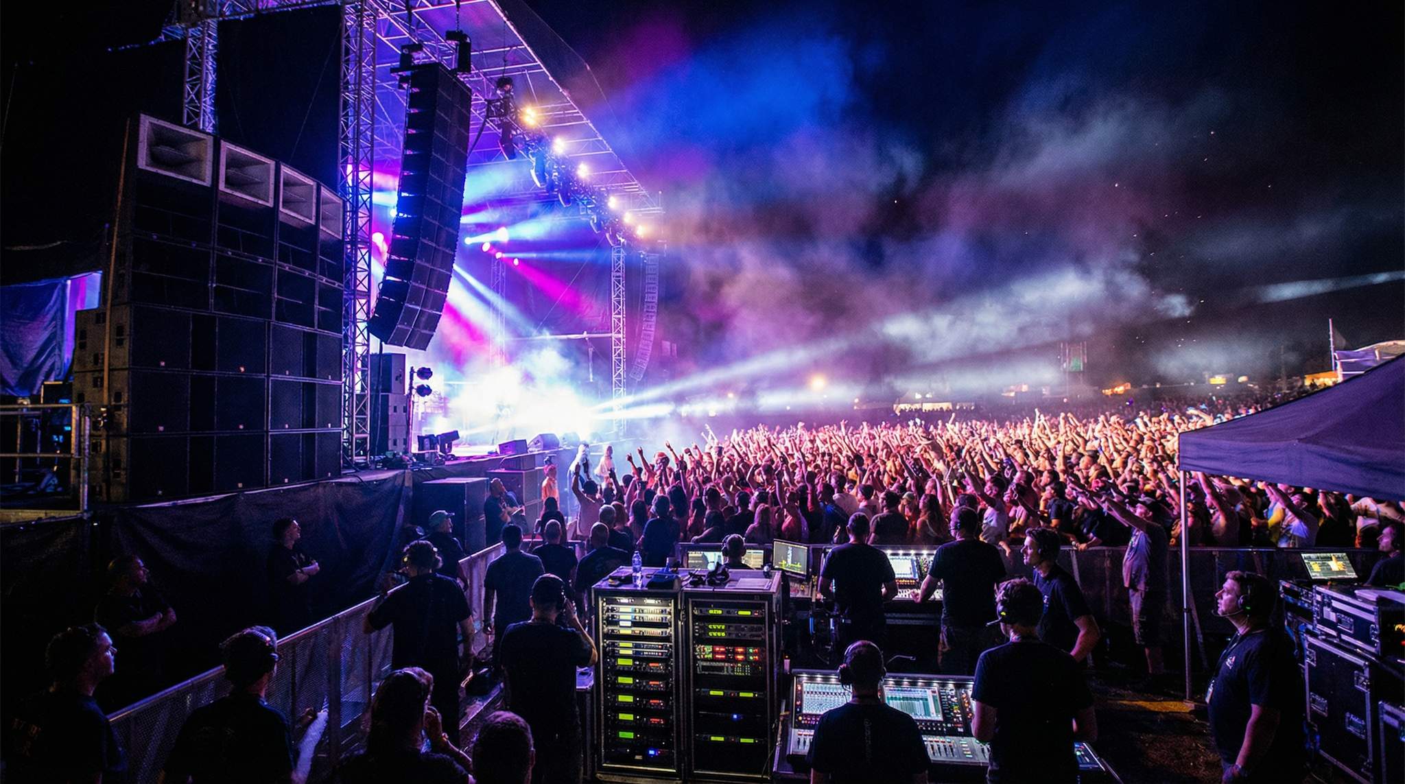 A comprehensive guide to producing Drum &amp;#8216;n&amp;#8217; Bass, Dubstep and bass music festivals.
