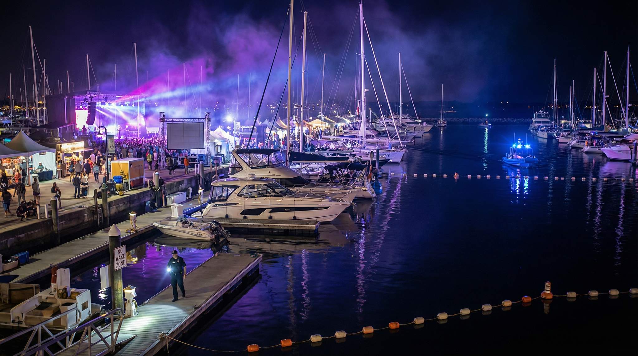 Case Study: Marina & Yacht-Club Festivals &ndash; Moorings, Security & Wake Control