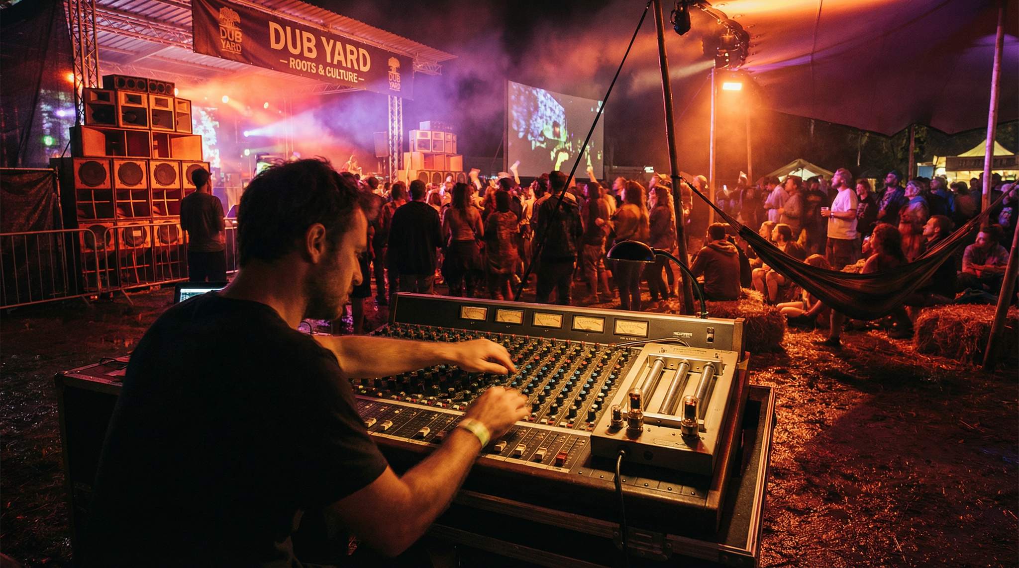 Dub Aesthetics on a Festival Clock