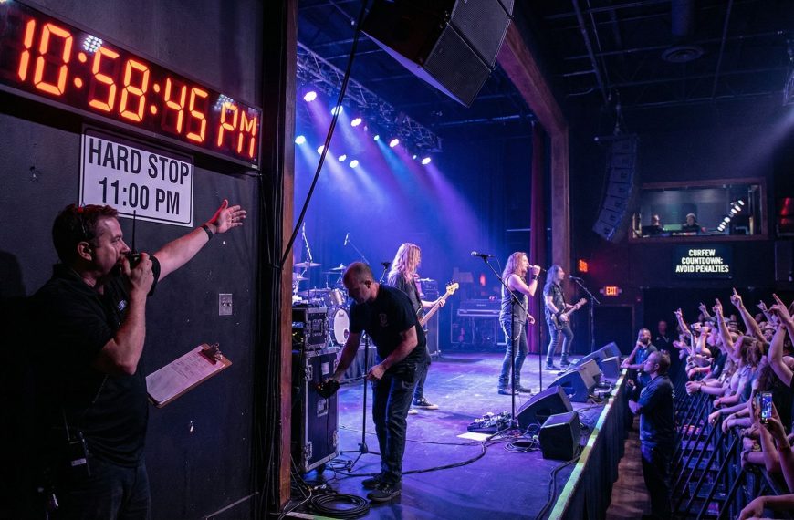 On Time, Every Time: Mastering Show Schedules & Curfew Management at Venues in 2026