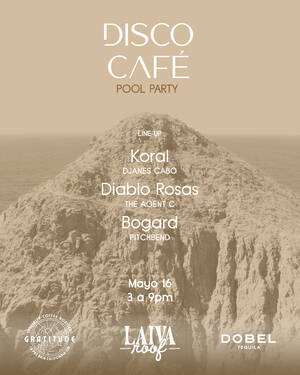 Disco Caf&eacute; Pool Party