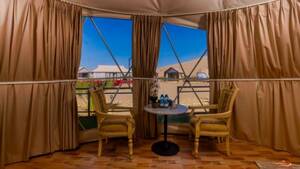Dome Tent&ndash;Sunset View at Bait Al Shams, Abu Dhabi (Half Board | Shared Transfers & Camp Activities)