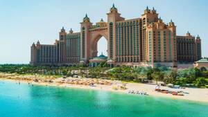Explore Dubai with Lunch