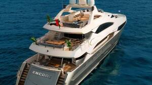 Sunseeker Superyacht Experience : VIP Dinner, Premium Drinks & Live Music