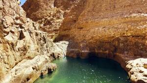Wadi Wonders - Private Vehicle up to 6 guests