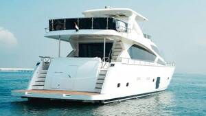 Dubai Marina Afternoon Yacht Tour with Live BBQ - 3 Hours