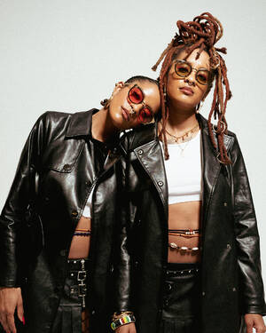 Coco & Breezy