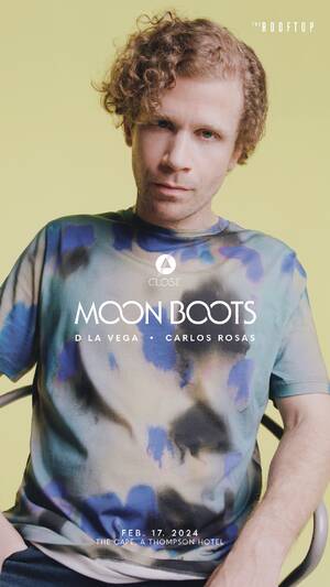 CLOSE: Moon Boots photo